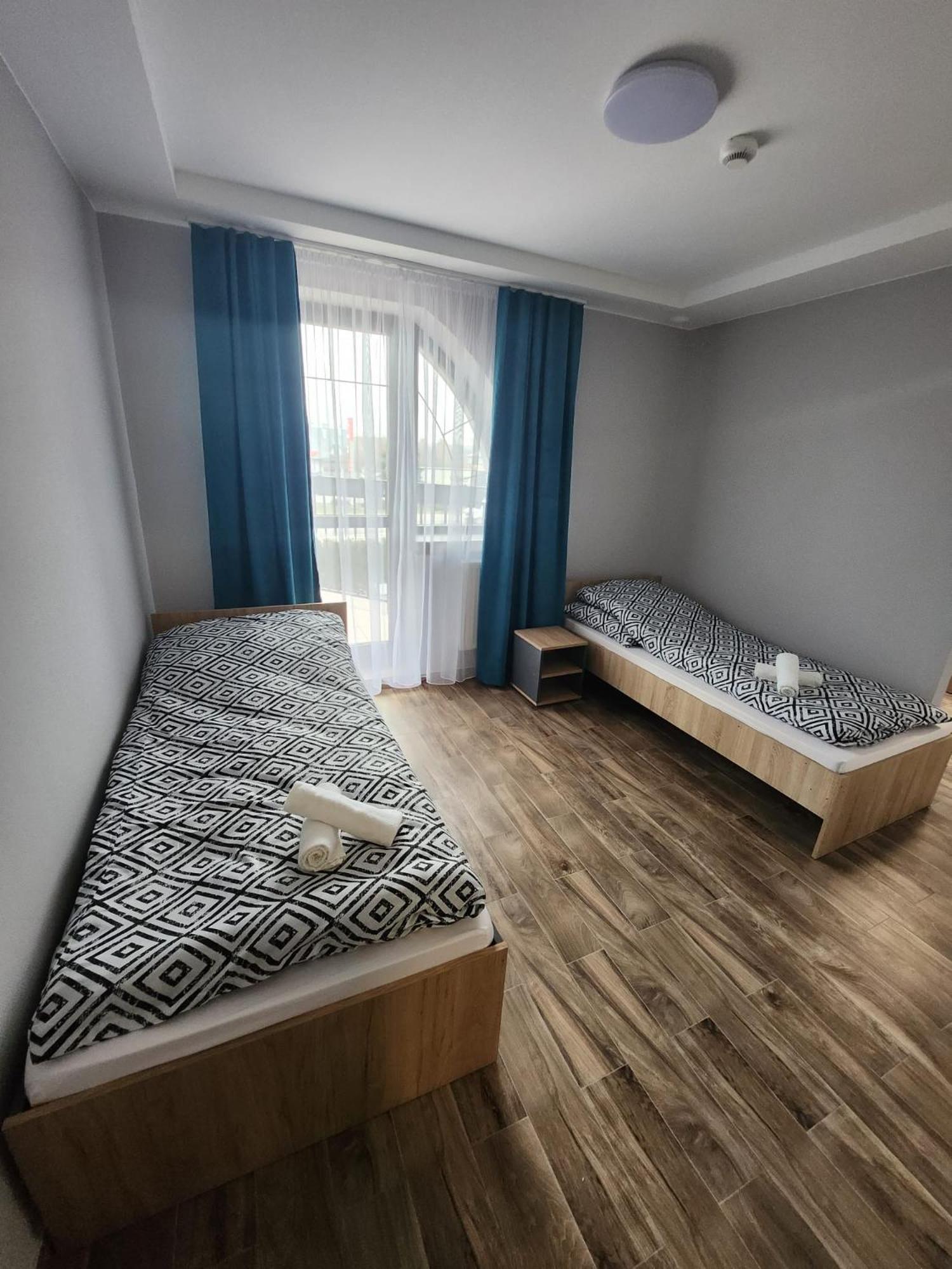 Restauracja Bialy Kruk Aparthotel Gorno  Exteriör bild